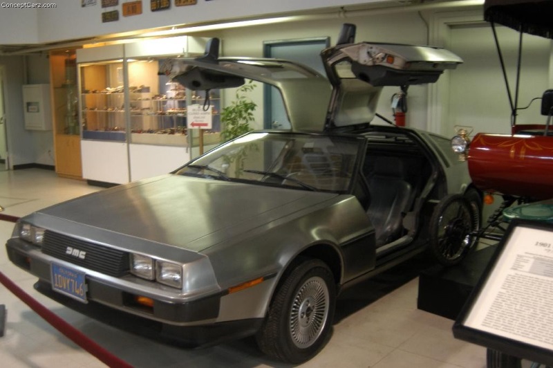 1981 DeLorean DMC-12